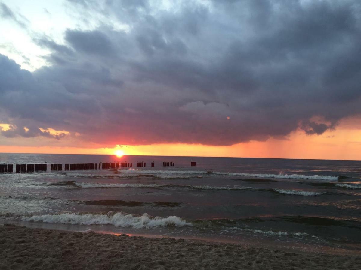 Apartamenty Sunrise Kolobrzeg Podczele Exteriér fotografie
